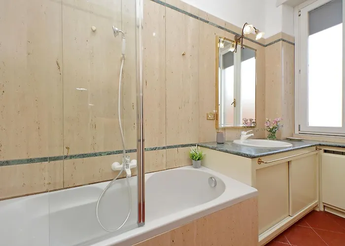 4bnb - Spacious Gracchi